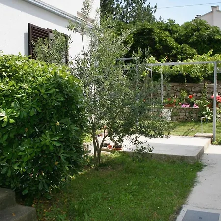 Apartament With A Parking Space Baska, Krk - 5411 Baška